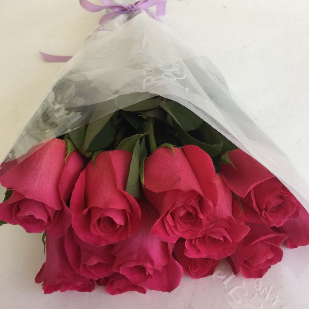 24 Pink Long Stem Roses